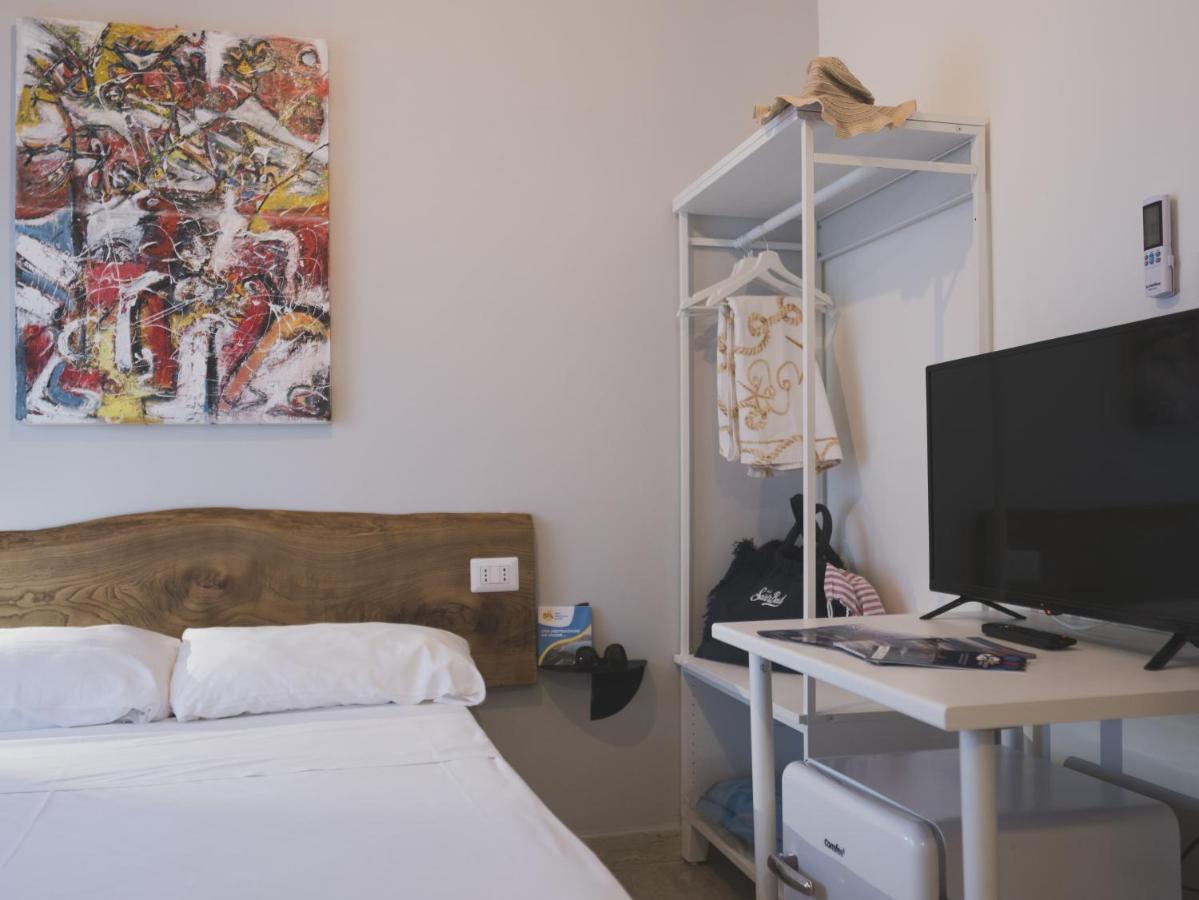 Minturnae Hotel Скаури Экстерьер фото