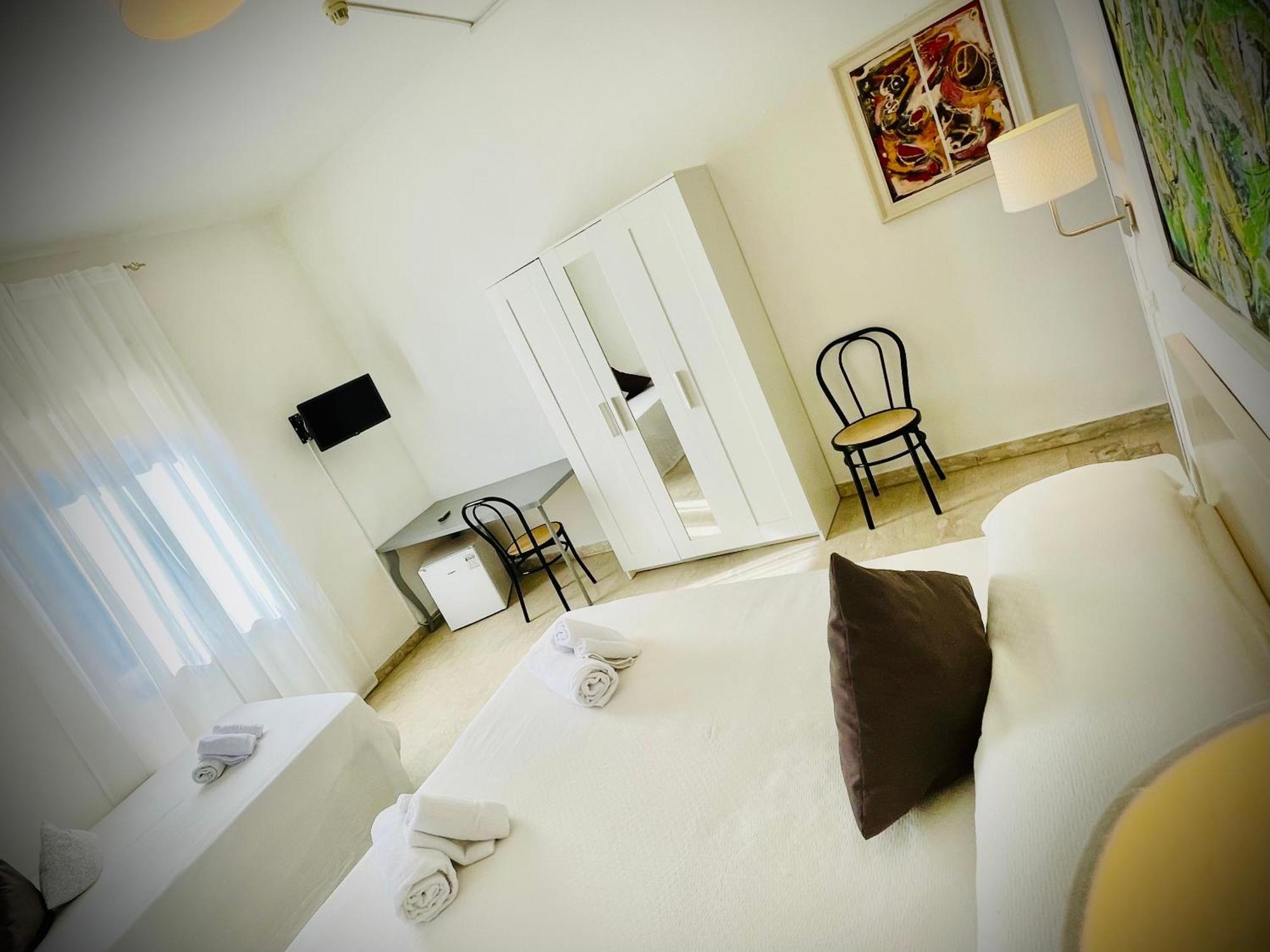 Minturnae Hotel Скаури Экстерьер фото